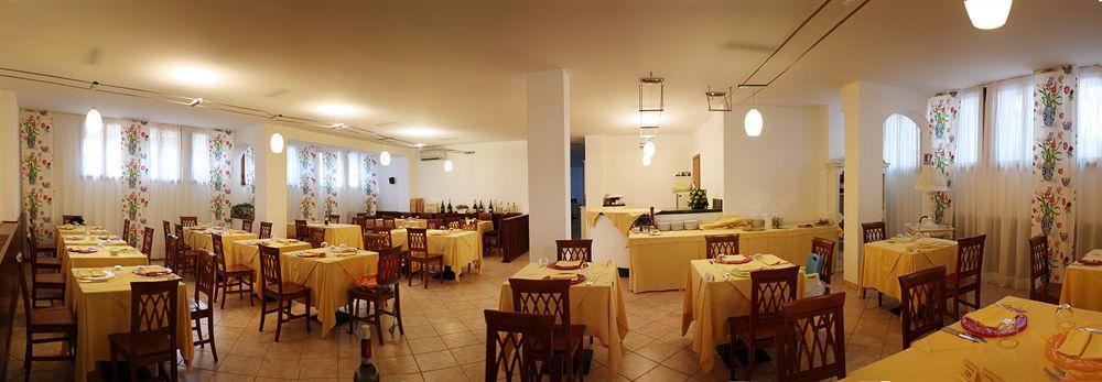 Ricci Hotel - Marina Di Grosseto Εξωτερικό φωτογραφία