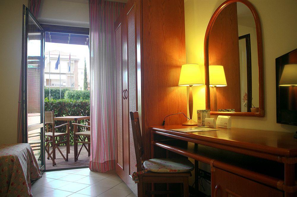 Ricci Hotel - Marina Di Grosseto Εξωτερικό φωτογραφία