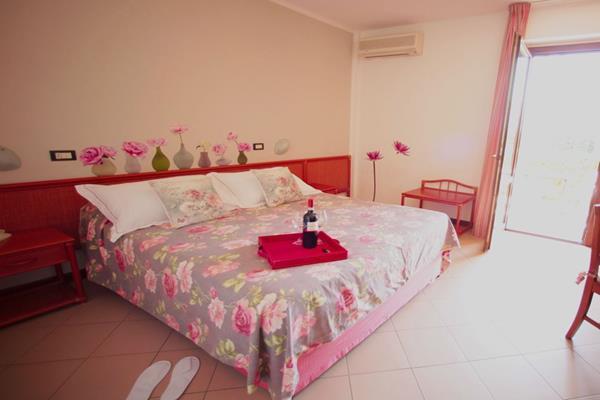 Ricci Hotel - Marina Di Grosseto Εξωτερικό φωτογραφία